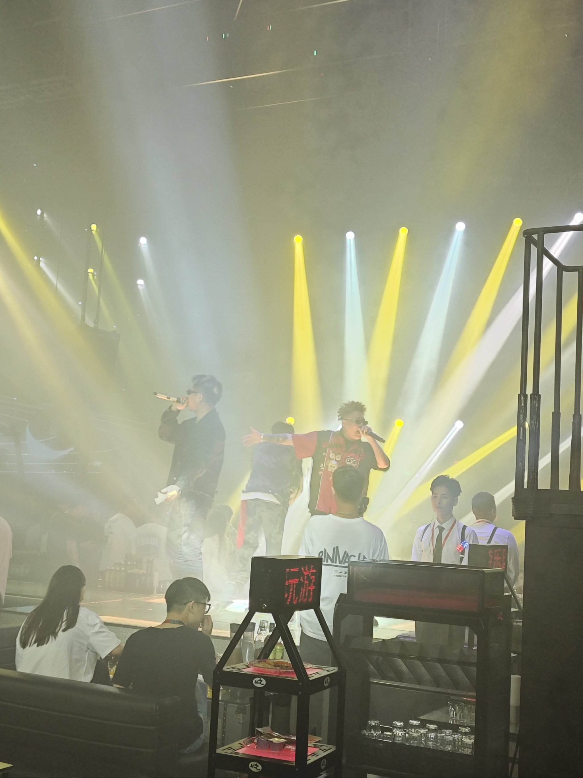 探寻延安商务KTV的独特风采-黄龙县ktv预订